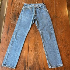 Vintage 90’s Levi’s 501 jeans 28x30